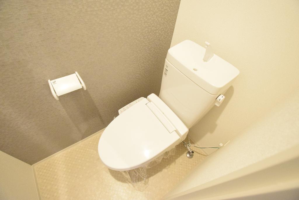 トイレ　シャワー付トイレ