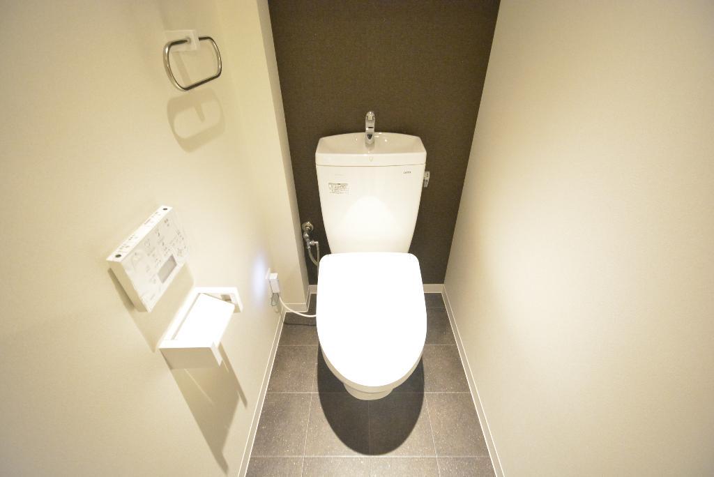 トイレ　シャワー付トイレ