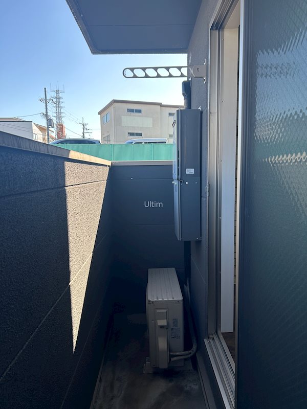 バルコニー　違うお部屋の写真です。ご参考までに
