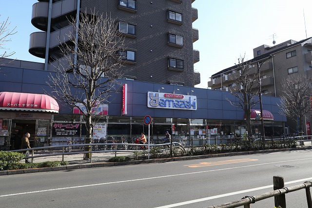 スーパー　（株）スーパーヤマザキ／東久留米西口店（スーパー）まで2470m