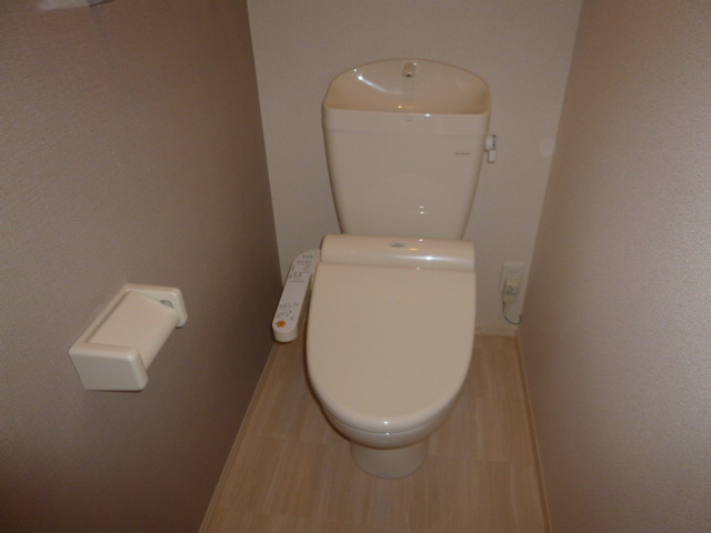 トイレ　シャワー付きトイレ