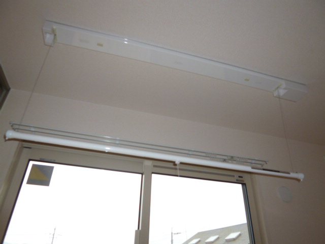 その他設備　室内物干し