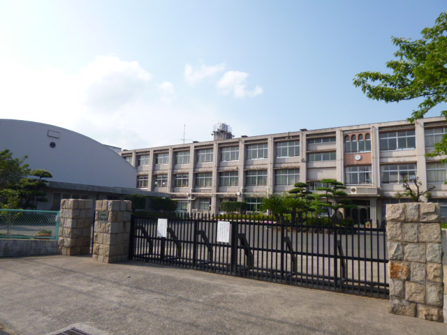 小学校　水島小学校（小学校）まで1054m