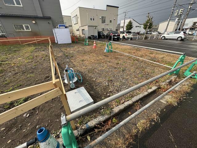 建物外観　建築中