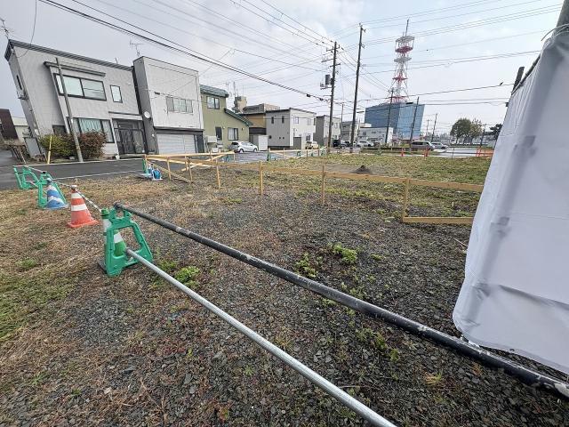 建物外観　建築中