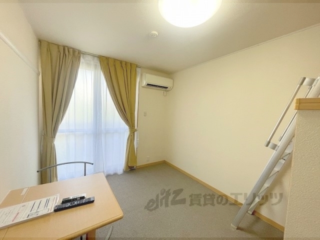 居室・リビング　洋室