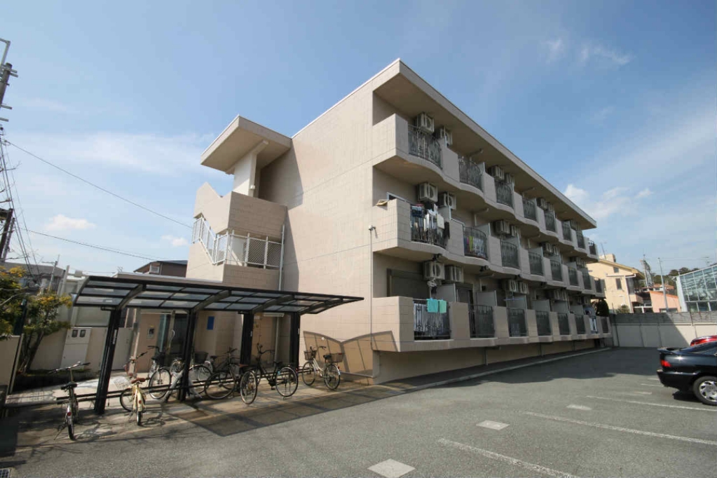 建物外観　外はこのようになっています