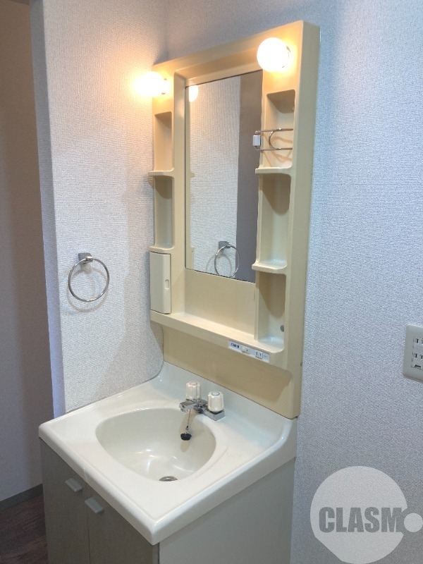 洗面設備　独立洗面台