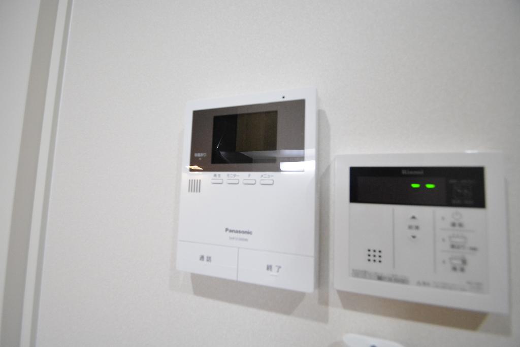 セキュリティ　カメラ付インターホン