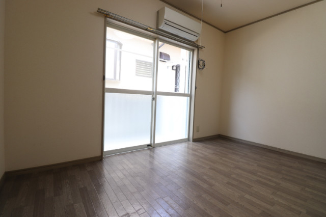 居室・リビング　光と風に満ちたゆとりのプランニング