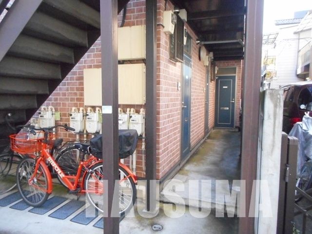 エントランス　エントランス