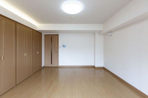 居室・リビング　別号室参考写真