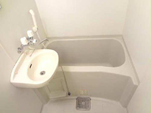 洗面設備　バス・トイレ別