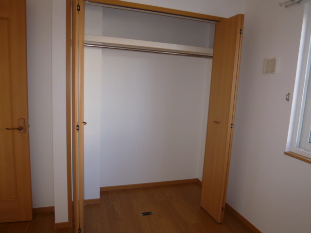 収納　クローゼット