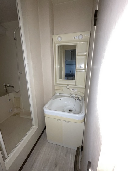 洗面設備　※別部屋の写真です