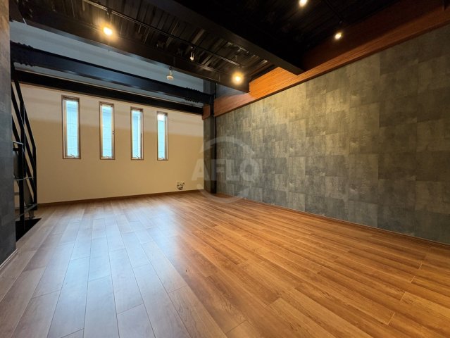 居室・リビング　Le Ciel Garage House　リビング