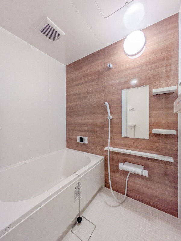 バス・シャワールーム　図面と現状に相違がある場合には現状を優先