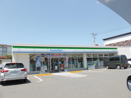 コンビニ　ファミリーマート　葵２丁目店（コンビニ）まで573m