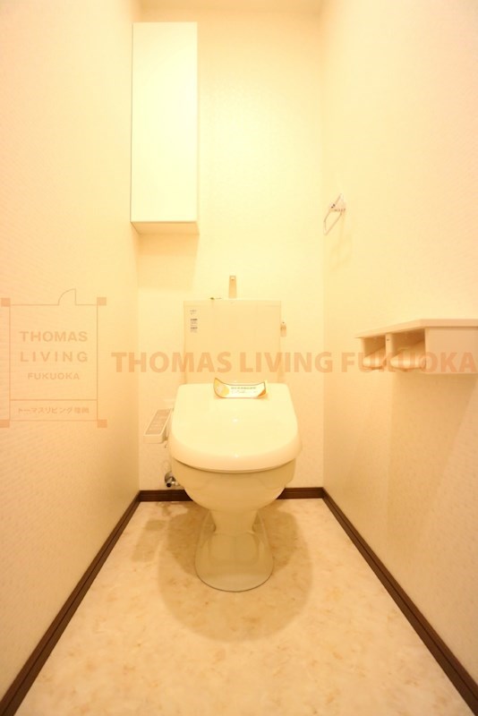 トイレ　トイレ　別号室参考写真