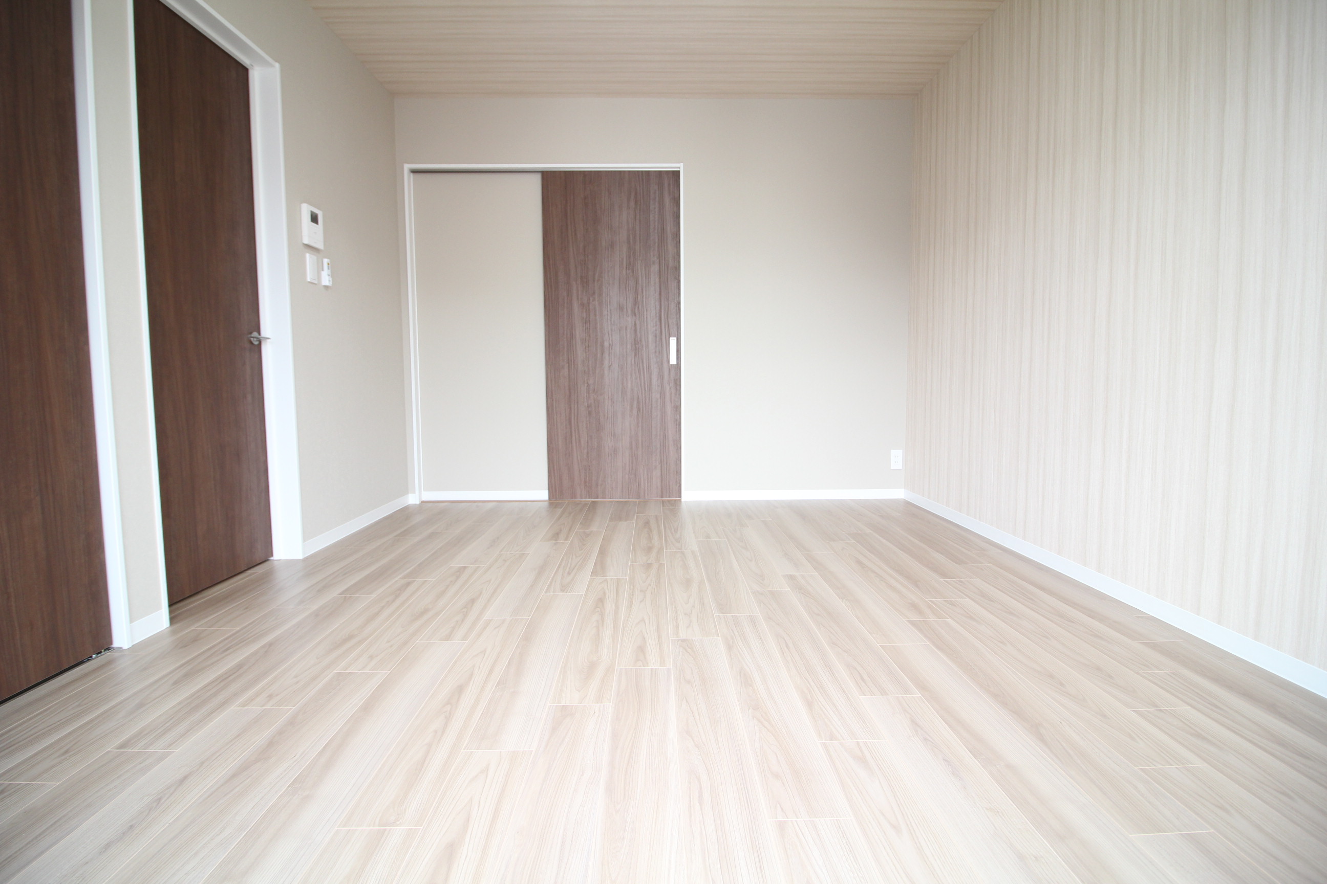 居室・リビング　清潔感のある居室♪