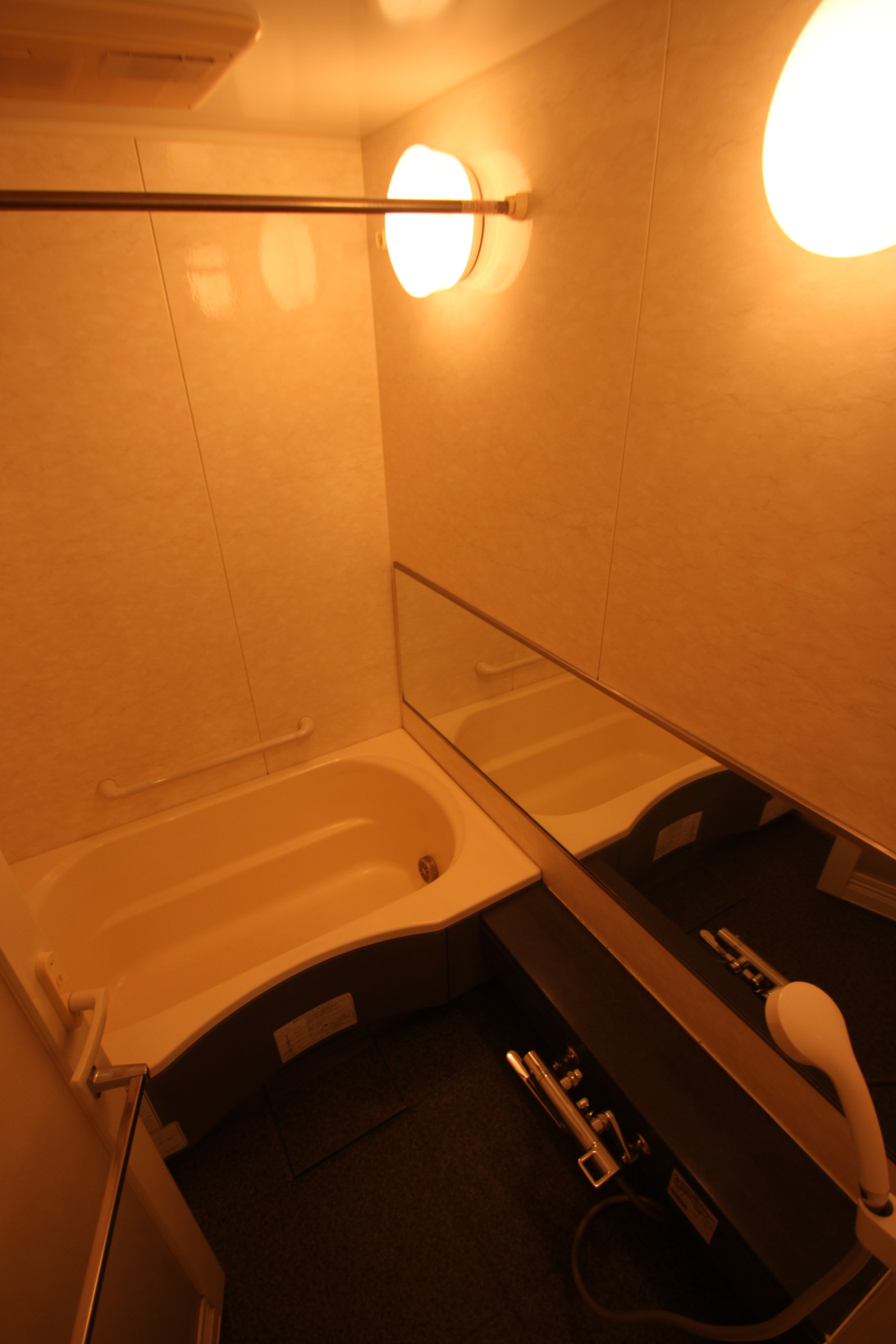 バス・シャワールーム