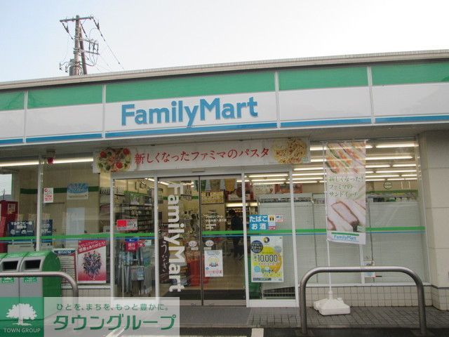 コンビニ　ファミリーマート小金井東八通り店（コンビニ）まで390m