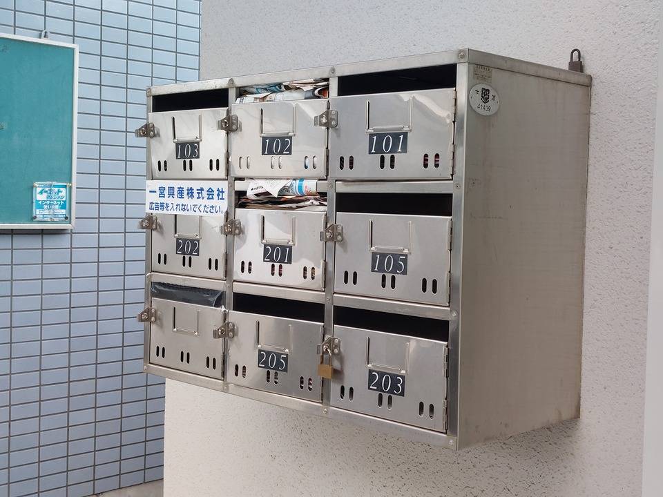 エントランス　メールBOX