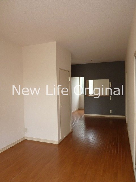 居室・リビング　リビングは14.6帖。ゆっくりくつろぎたい方にオススメです。