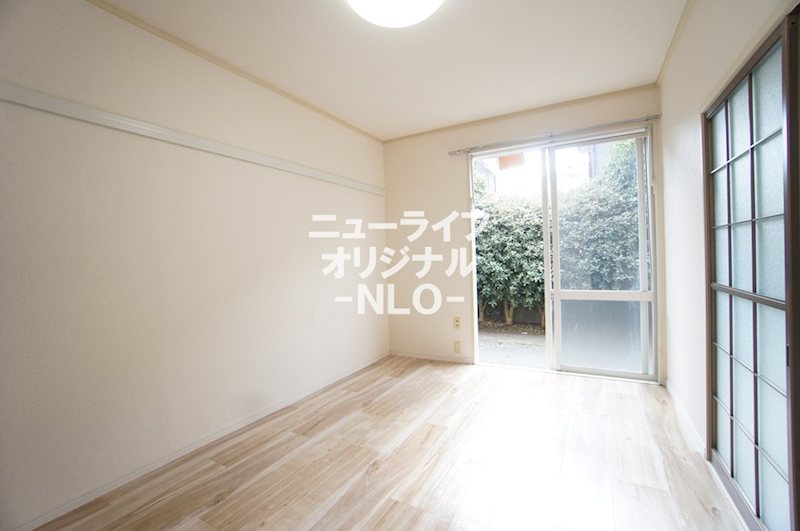 その他部屋・スペース　ベッドがゆったりと配置できる主寝室に最適な空間。