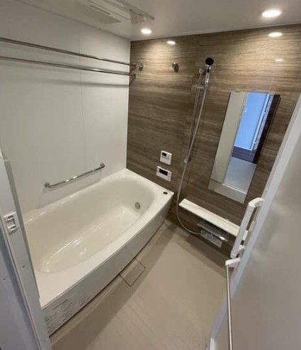 バス・シャワールーム　追焚・浴室乾燥機・ミストサウナ付