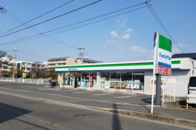 コンビニ　ファミリーマート泉大津尾井千原店（コンビニ）まで534m