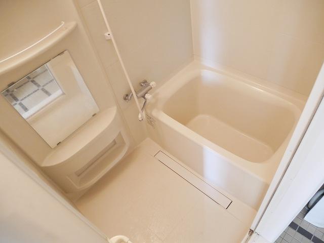 バス・シャワールーム　浴室