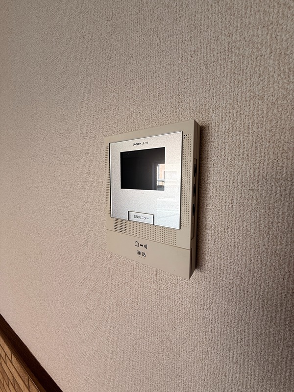 その他共有部分　敷地内にゴミ捨て場ございます！