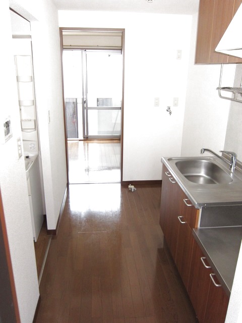 玄関　玄関から見たお部屋です☆