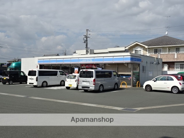 コンビニ　ローソン（コンビニ）まで673m