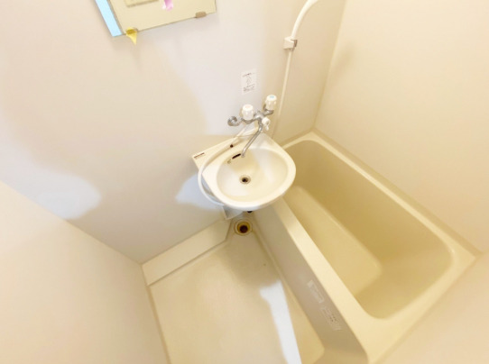 バス・シャワールーム　同建物別部屋参考