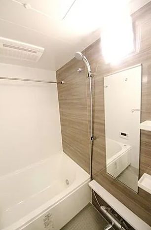 バス・シャワールーム　※同じ間取り別号室参考写真 　現状優先
