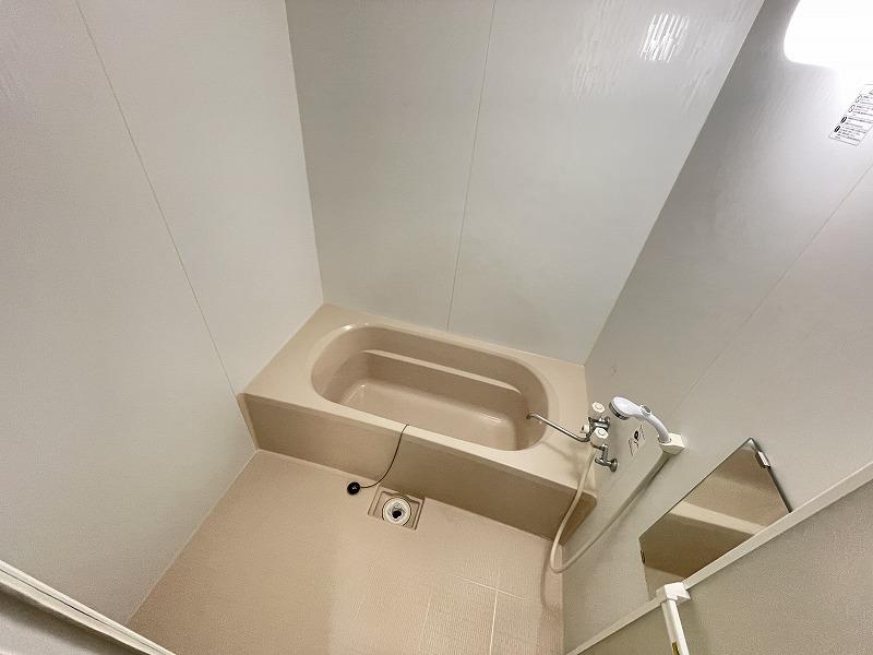 バス・シャワールーム　浴室