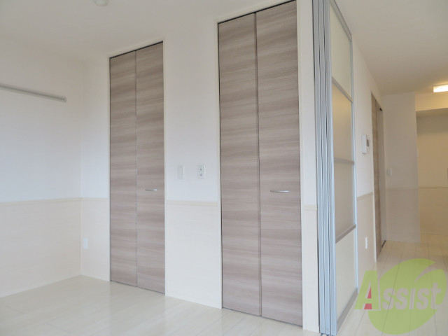 収納　クローゼットがありました。お洋服や荷物はここへ