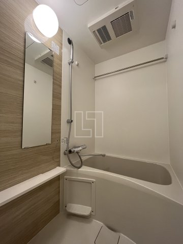 バス・シャワールーム　エスリードレジデンスグラン大阪福島ノース　バスルーム