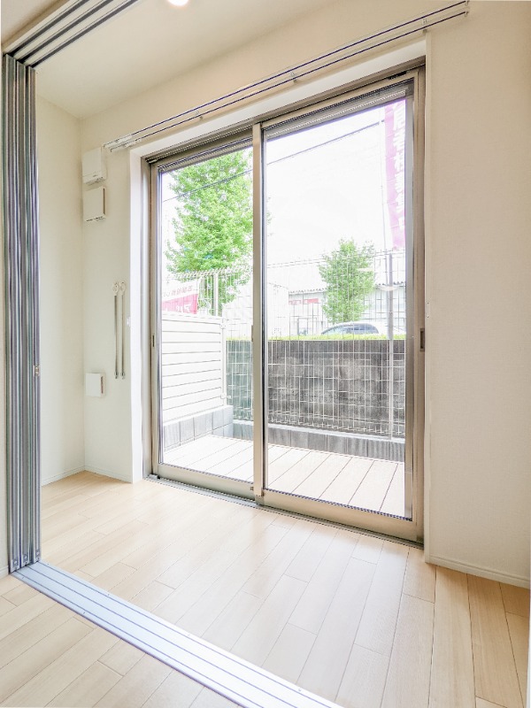 バルコニー　図面と現状に相違がある場合には現状を優先