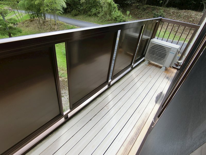 バルコニー　同型タイプ（反転）