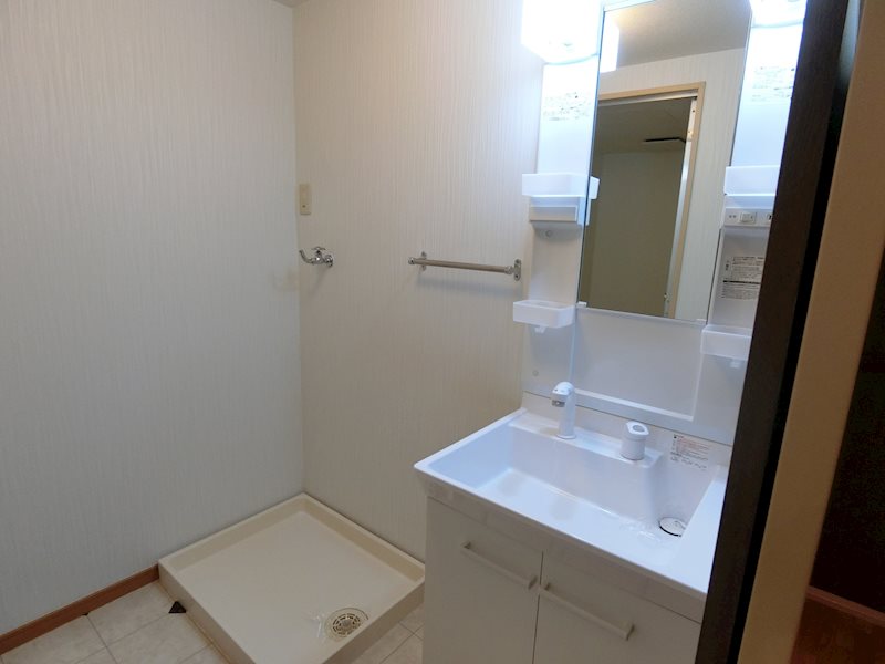 洗面設備　同型タイプ（反転）