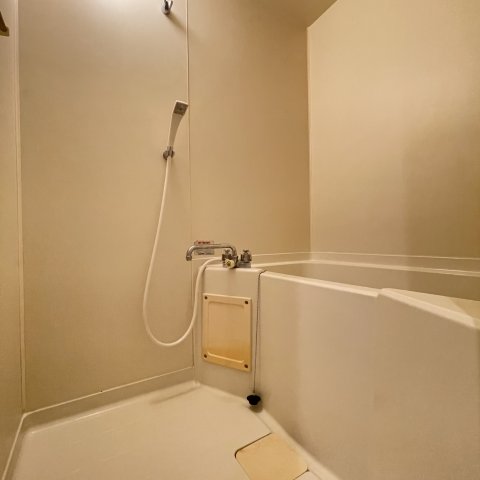 バス・シャワールーム　同仕様タイプです