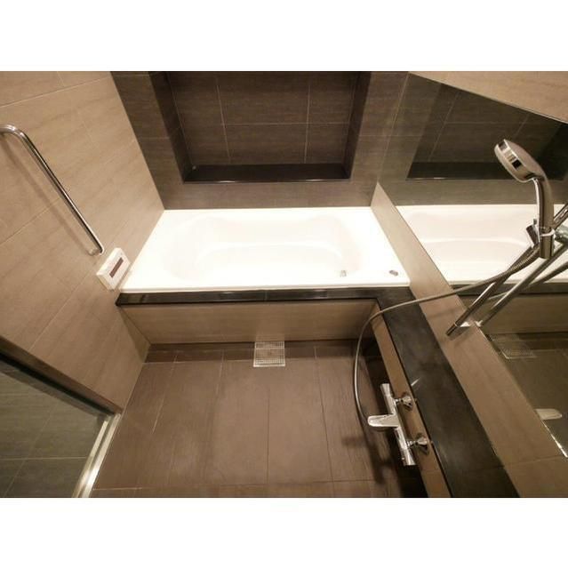 バス・シャワールーム　日々の疲れを癒すお風呂付です