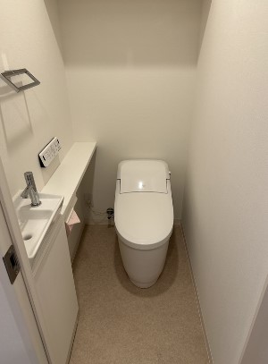 トイレ　トイレ