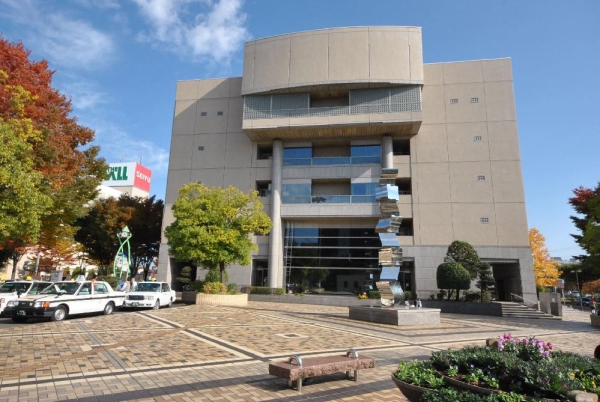 役所　仙台市太白区役所（役所）まで892m