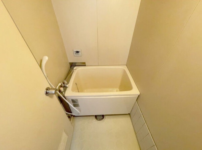 バス・シャワールーム　図面と現状に相違がある場合には現状を優先