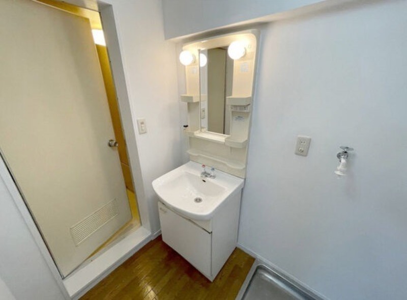 洗面設備　図面と現状に相違がある場合には現状を優先