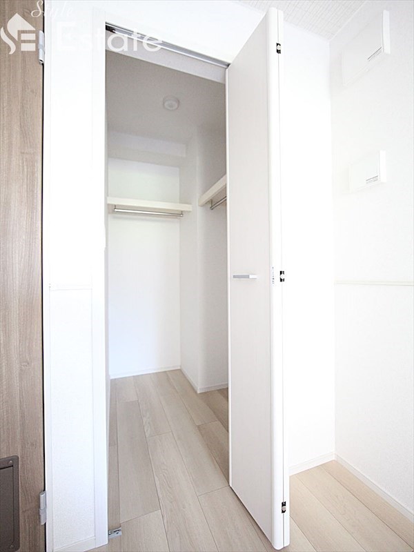 収納　クローゼット